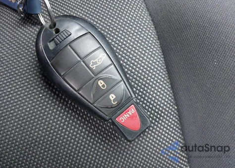 2013 Dodge Challenger Sxt z USA, uszkodzony, nr VIN 2C3CDYAG9DH649457